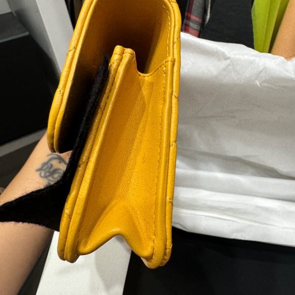 Chanel top handle phone holder with chain - Picture 3 of 8